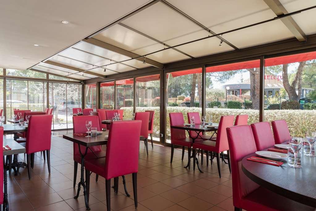 The Originals City, Hotel Nimes Costieres, Ex Inter Hotel Εστιατόριο φωτογραφία