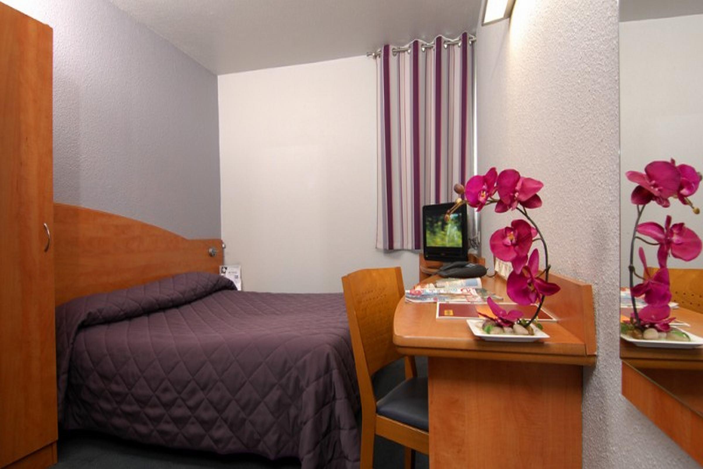 The Originals City, Hotel Nimes Costieres, Ex Inter Hotel Εξωτερικό φωτογραφία